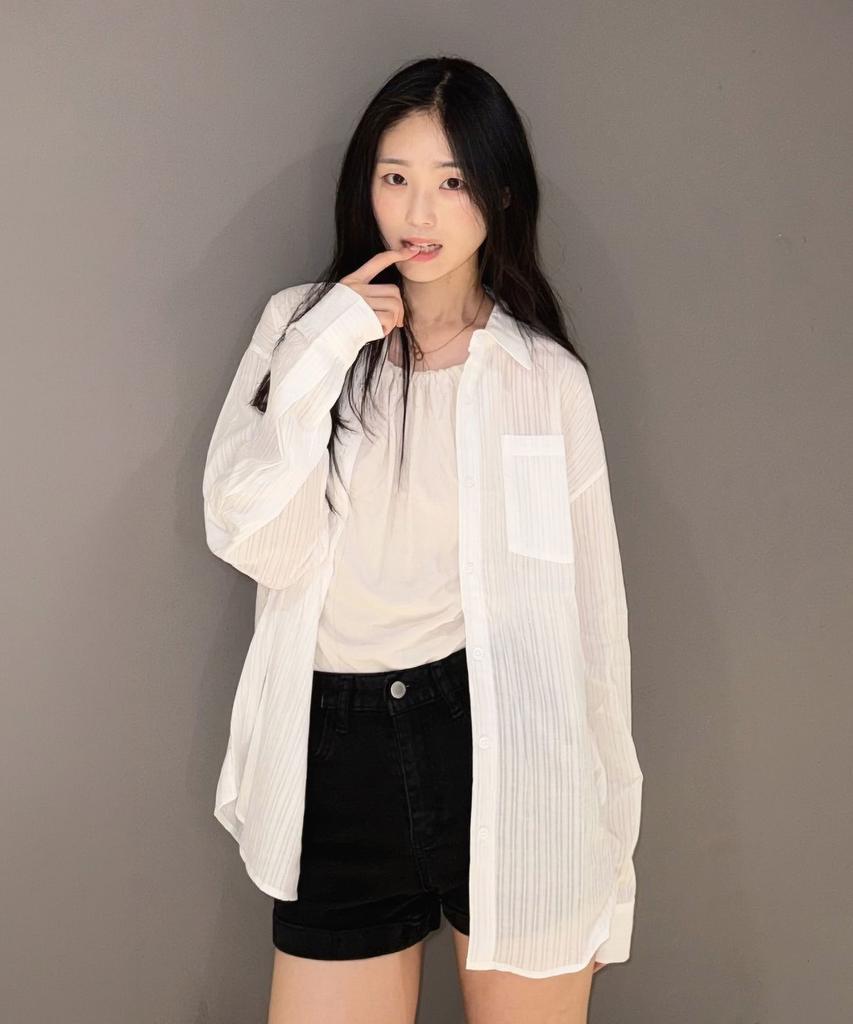 Maseumaluljeueopaeleol Loose Fit Stripe See-Through Shirt_White