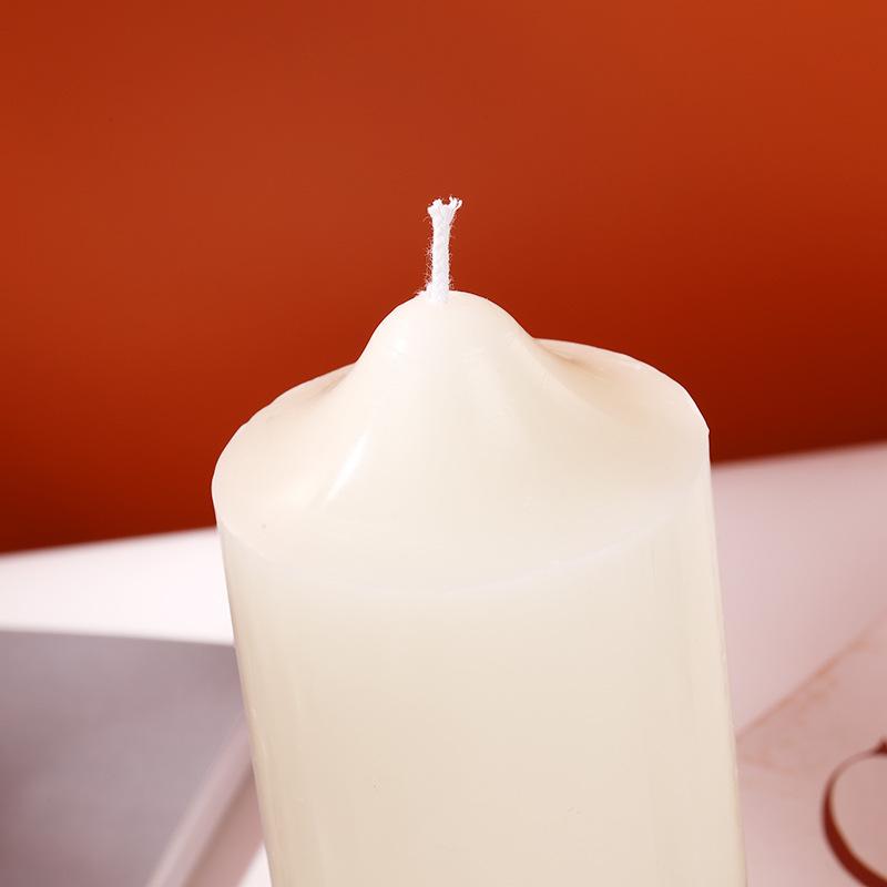 Household Emergency Lighting Bold Red and White Candle Pointed Odorless Long Pole Cylindrical Large Candle