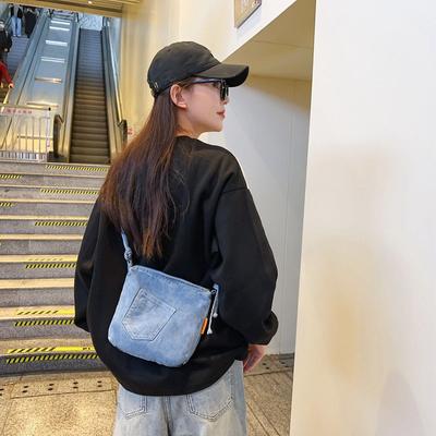 Denim Schrägbandtasche Damen 2025 neue lässige Canvas-Tasche mit großer Kapazität College-Studenten-Klassentasche Schultertasche
