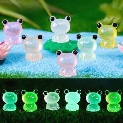 10 sztuk świecące żaby Mini figurka mikro element dekoracji krajobrazu dekoracja żaba bajki ogród DIY miniatury akcesoria do dekoracji domu