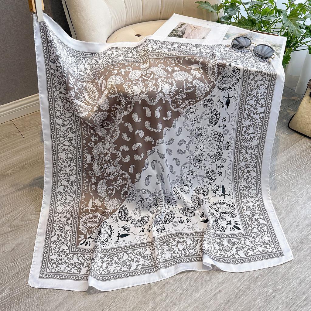 Simulation Silk Scarf Printed Large Square Scarf Women'S Fashion Cashew Nut Scarf Women'S Travel Decoration Beach Towel