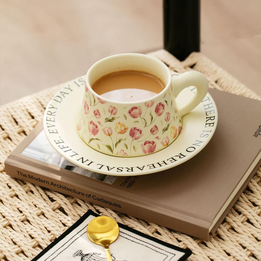 Caja de regalo de alta calidad con diseño de tulipán negro, ideal para regalar a alguien, taza de café, regalo de recuerdo, juego de tazas de cerámica, nicho.