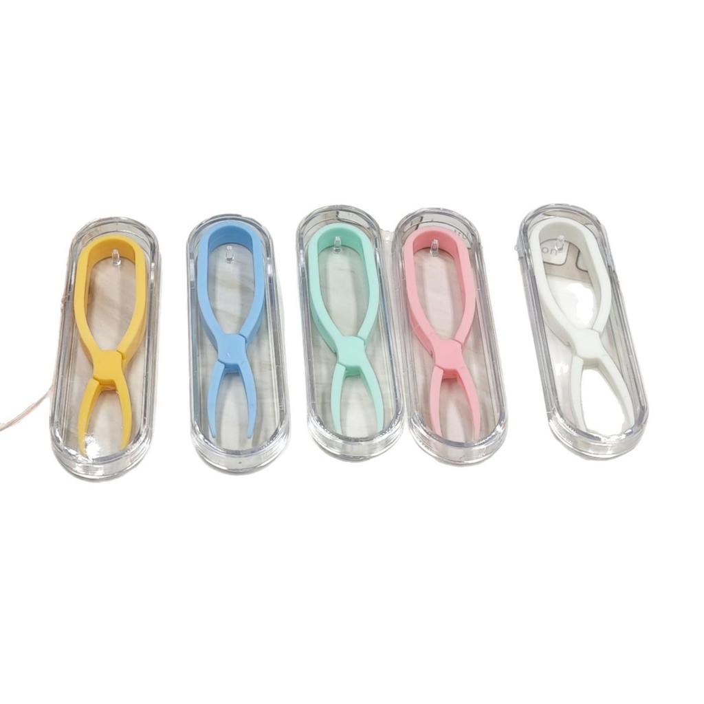Contact Lens Applicator Kit: Lens Case, Inserter, Remover, Tweezers, Suction Stick, and Auxiliary Tool for Women.