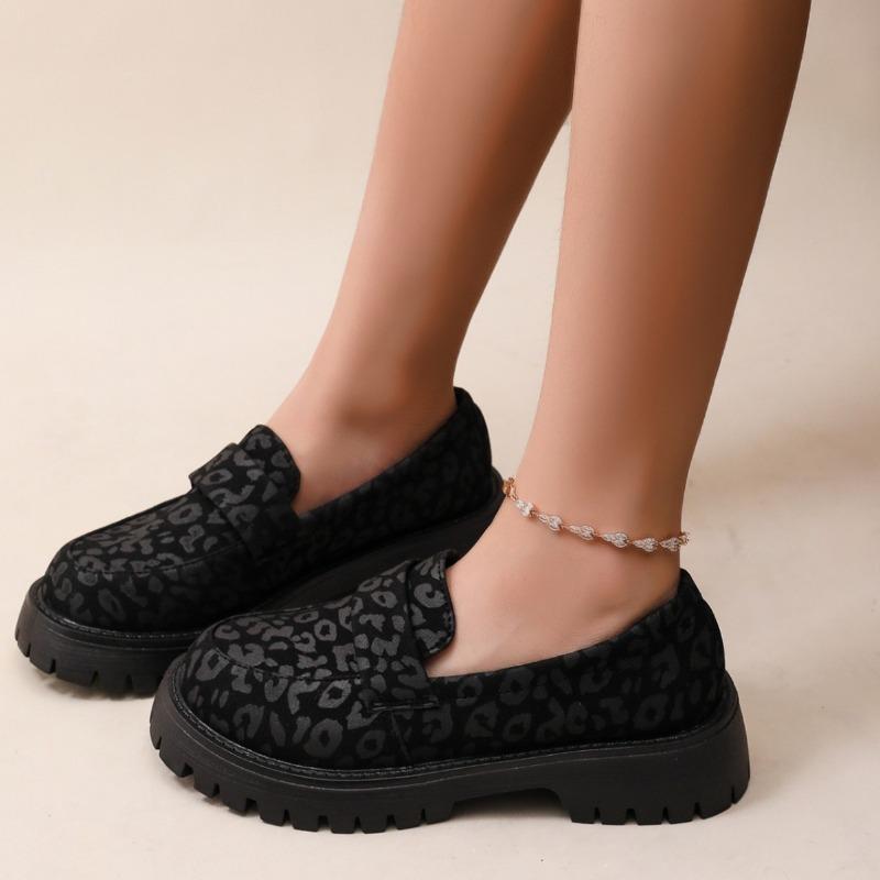 New Single Shoes Leopard Print Fashion Single Shoes Temperament Versatile Suede Women's Shoes Large Size