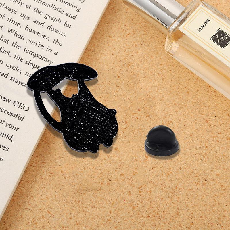 Anime Cartoon Sieben Drachen Elfenkrieger Brosche Niedlich Süß Literarisch Frisch Metall Tropföl Stachel Anstecknadel Schnalle Abzeichen