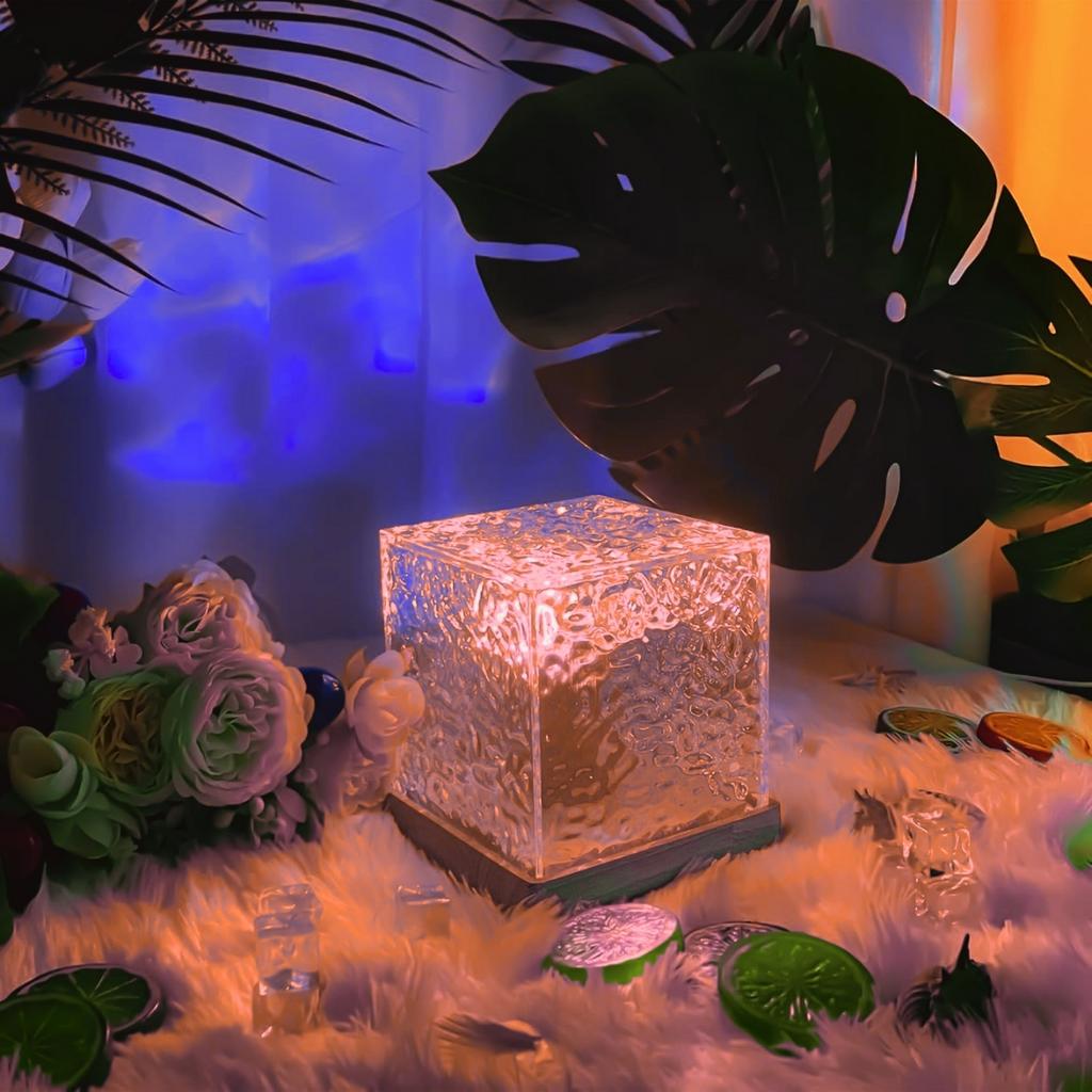 RGB16 color water ripple ambient light, bedroom light and shadow atmosphere, rotating table lamp, bedside night light
