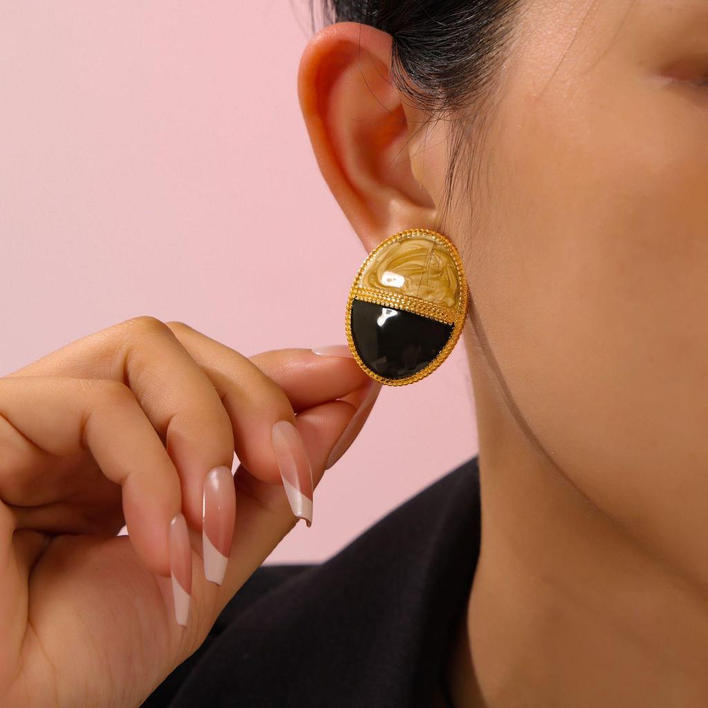 18k Gold-Plated Two-Tone Oval Button Earrings with Titanium Steel Ear Cuffs - European, American, Japanese, Korean Style.
