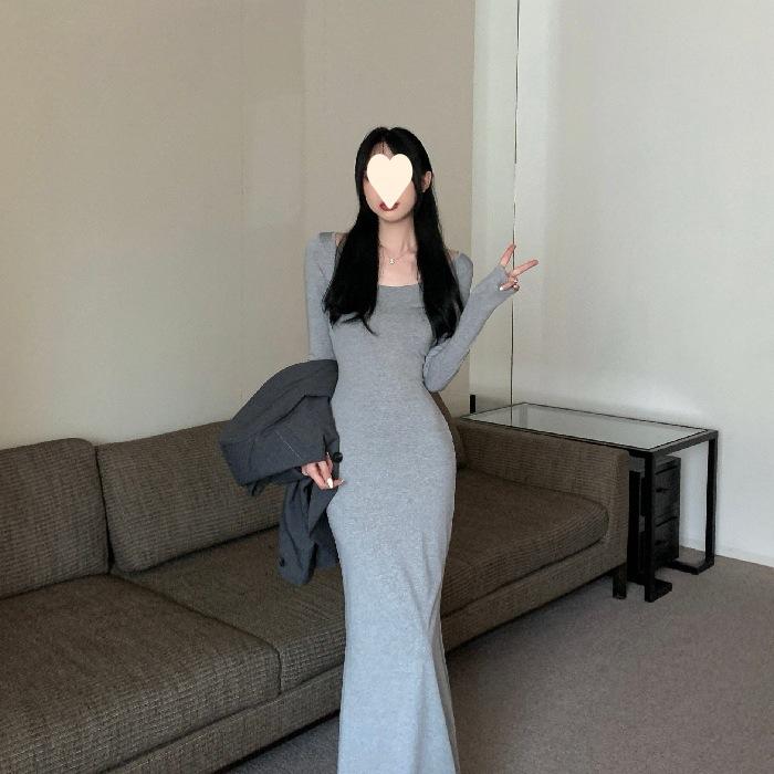 Sexy Long Dress Women's High Waist and Thin Buttocks Fishtail Skirt Chic Autumn Temperament Round Neck New Dress
