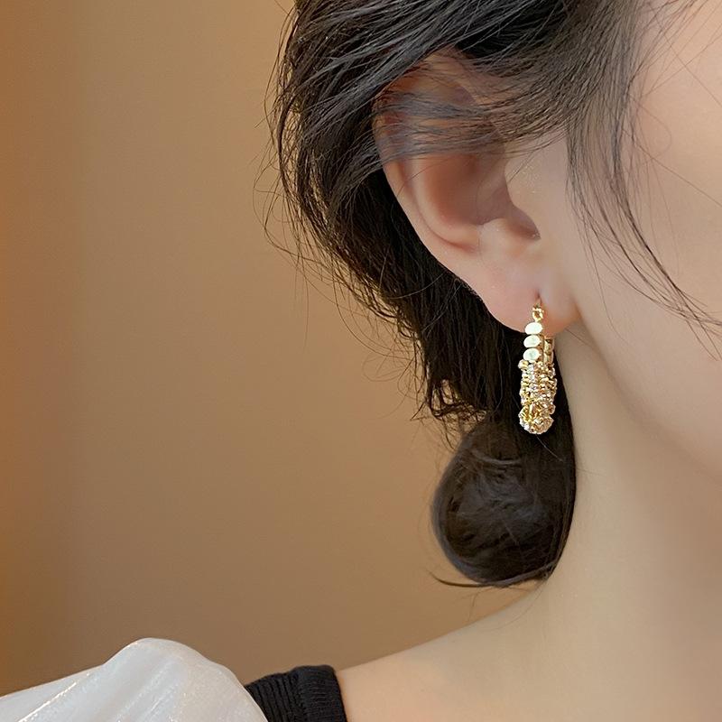 Real gold electroplated zircon U-shaped ear buckles ins light luxury high-end earrings Hong Kong style temperament design earrings women