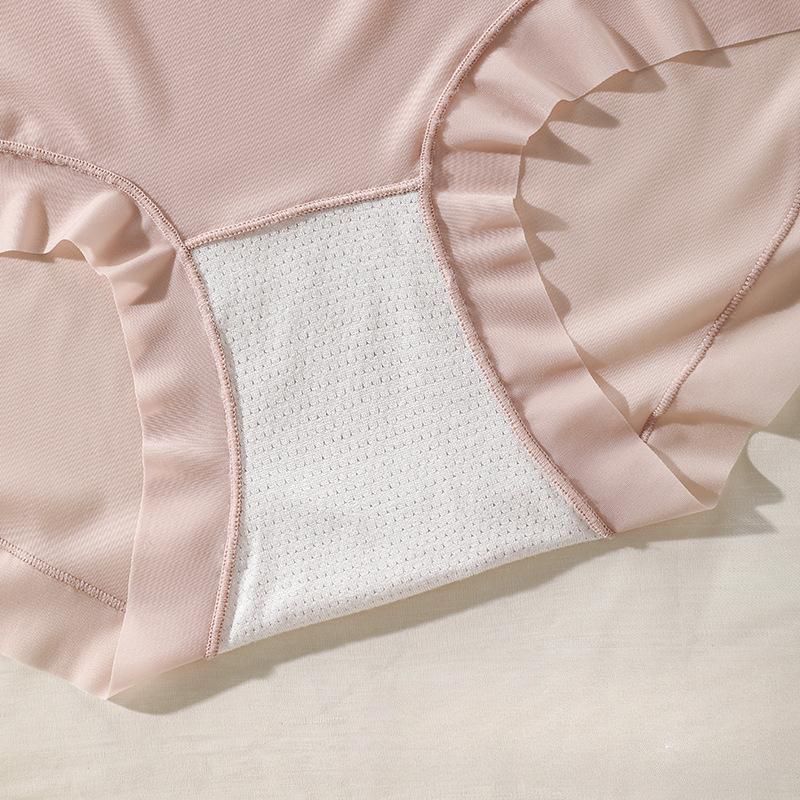 Oversized Ultra-thin Bare Ice Silk Panties Breathable and Antibacterial Triangle Women’s Panties