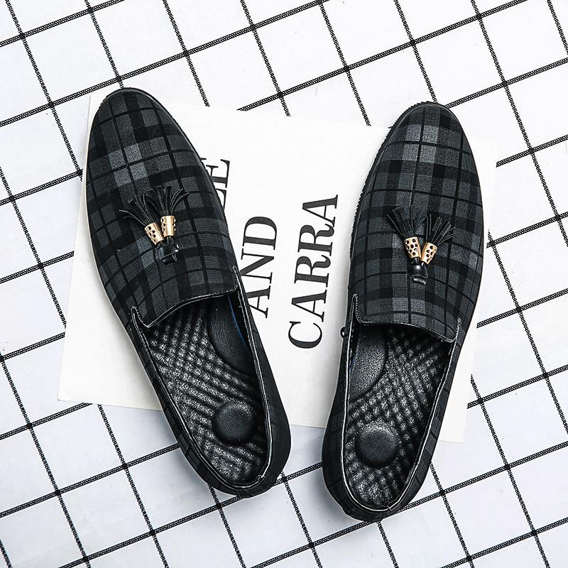 Luxury Designer Brand Hot Sell Moccasins Men Printed Loafers Leather Shoes Mens Flats Driving Shoes Coiffeur Shoes Leisure Walk