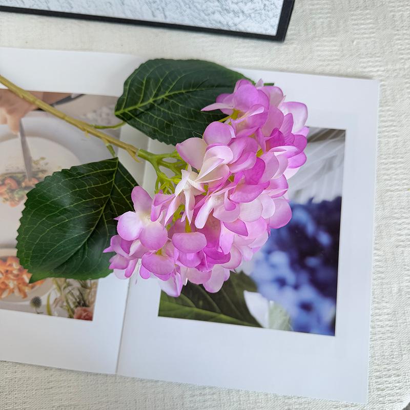 Hydrangea Artificial Flower Ornament for Living Room and Dining Table Decoration