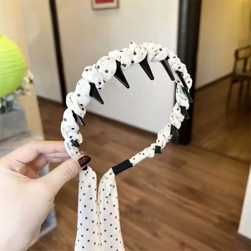 

Causal Polka Dot Ribbon Headband Women Fashion Scarf Hair Wrap Turban Knot Hair Accessories for Ponytail Bun Braid Daily Outdoor
