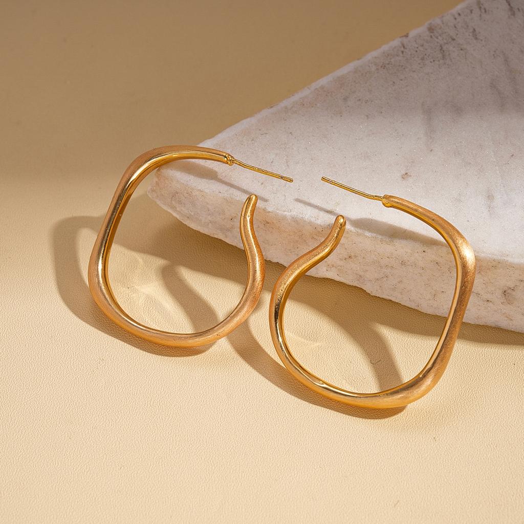 18K real gold electroplating irregular round silver needle stud earrings cold wind personalized earrings