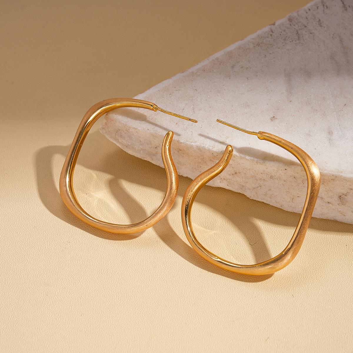 18K real gold electroplating irregular round silver needle stud earrings cold wind personalized earrings