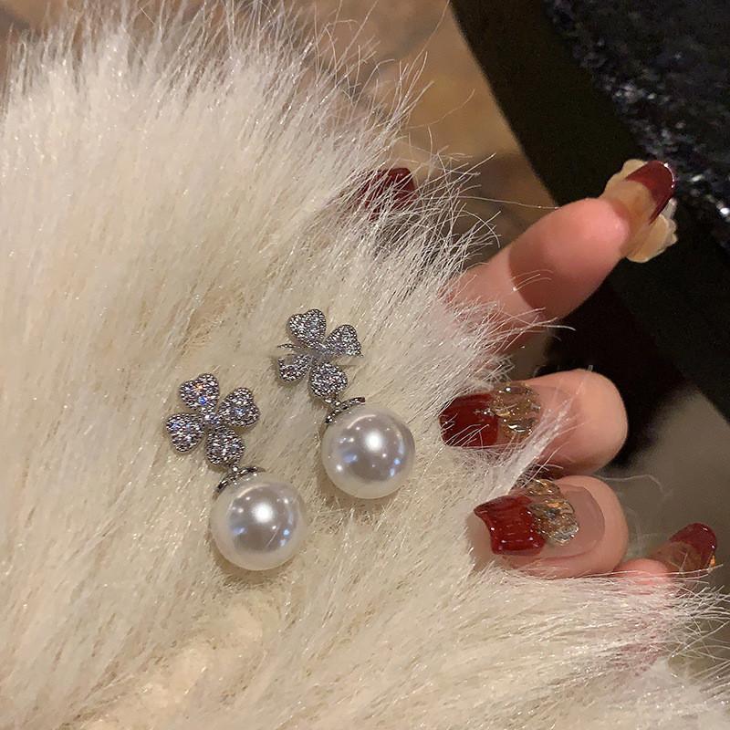 Elegant Flower Pearl Drop Earrings With Rhinestone Detailing For Women