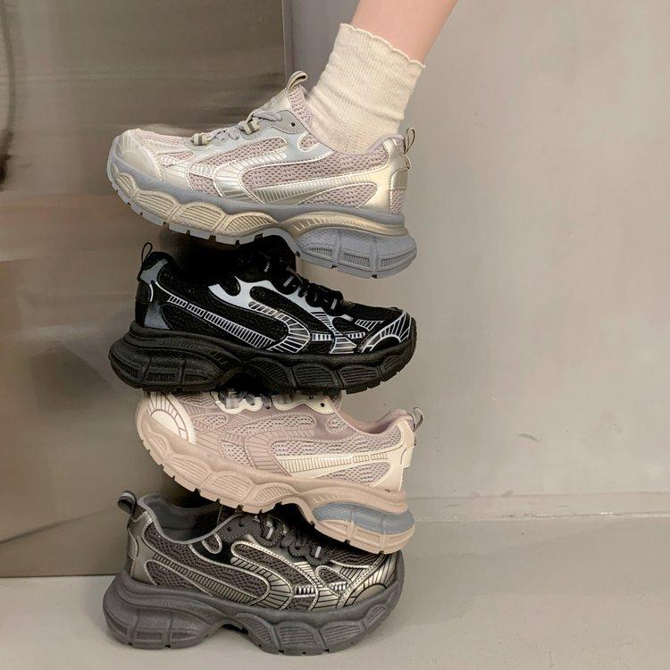 2025 Spring New Catwalk Model Dirty Dad Shoes Women Ins Trendy Retro Thick Sole Heightening Fried Street Sports Shoes Women