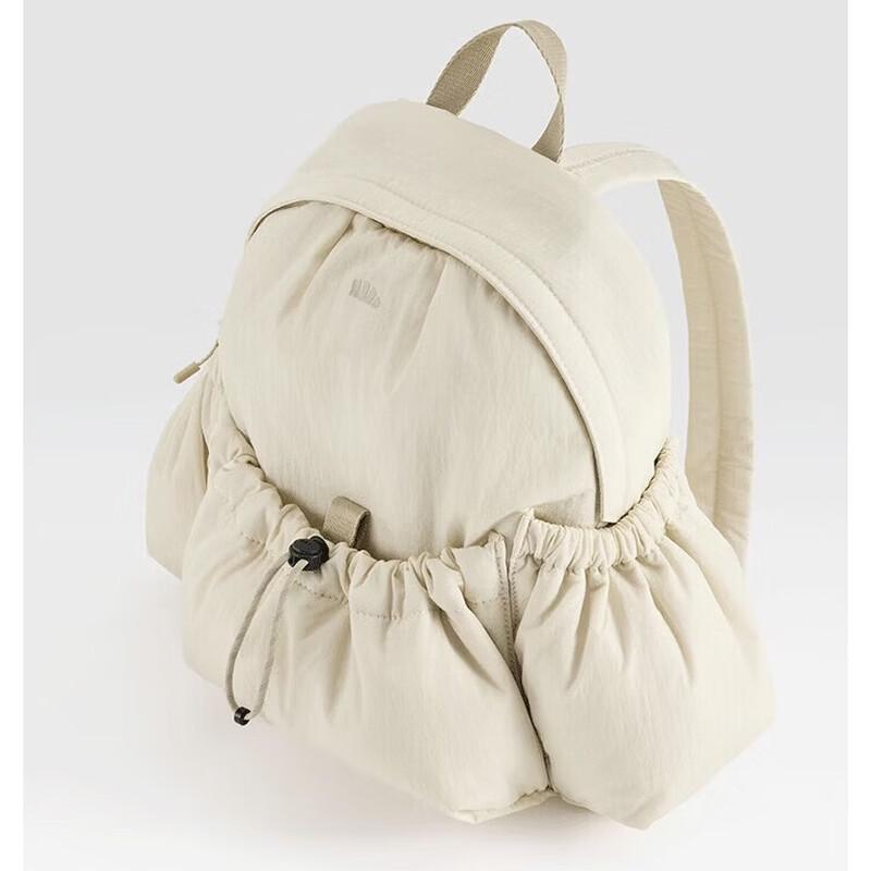 Beneunder LC183 Lightweight Expandable Backpack