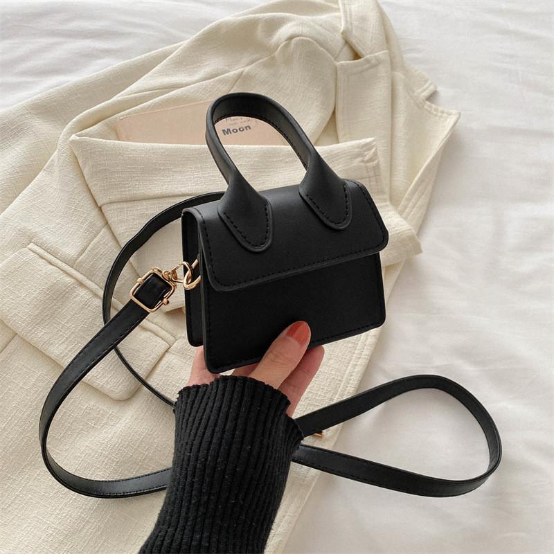 Мини однотонная повседневная сумка 2024 Новая мода Ретро Городская Простая Стильная На одно плечо Кроссбоди Ручная Подростковая Квадратная сумка чёрный