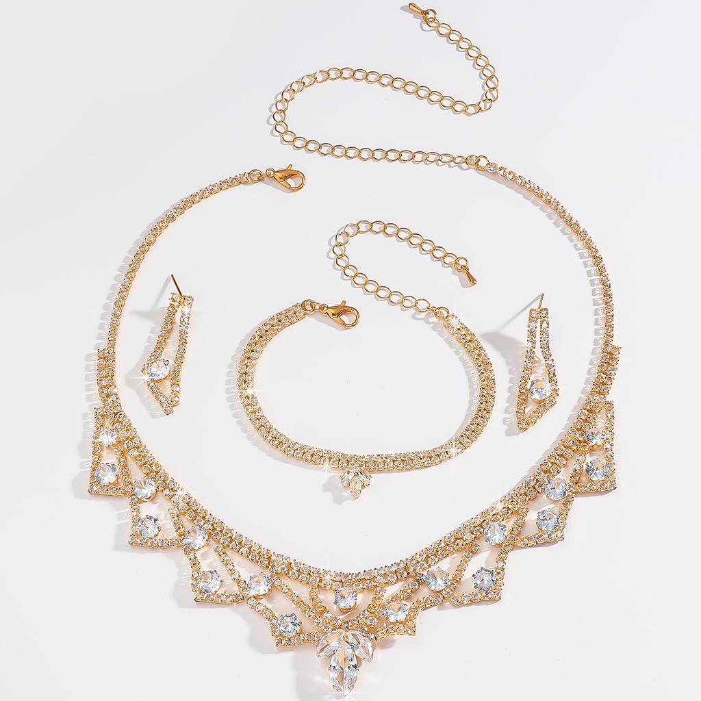 Fashion Claw Chain Rhinestone Necklace Bracelet Earrings Set Dinner Dress Collarbone Chain Necklace Women