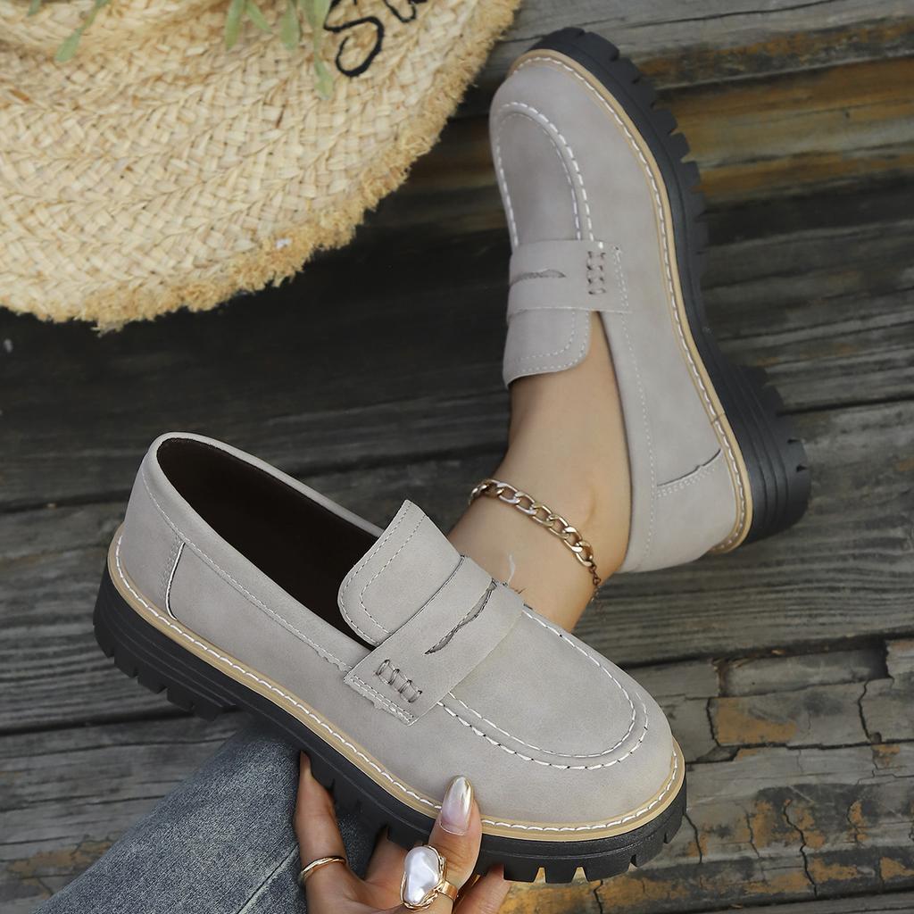 New Women's Shoes with Thick Heels and Soles, A Retro One-foot Style