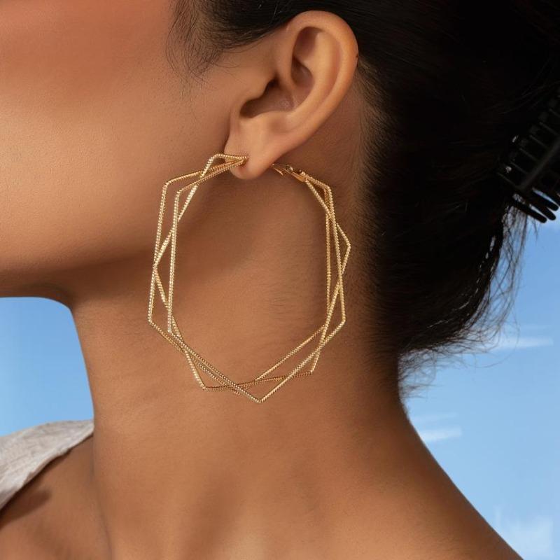 Simple geometric personality versatile earrings women, temperament new niche design retro style popular золотой