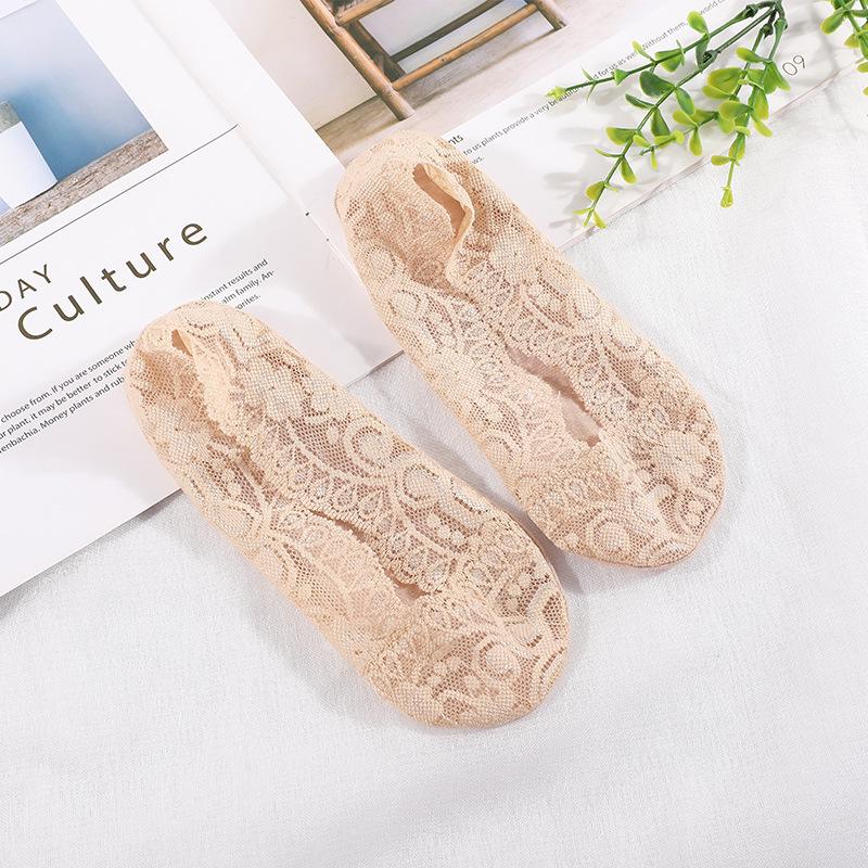 

Женские нескользящие носки-лодочки с невидимым кружевом — дышащие, впитывающие пот, ультратонкие, повседневные, универсальные. Socks