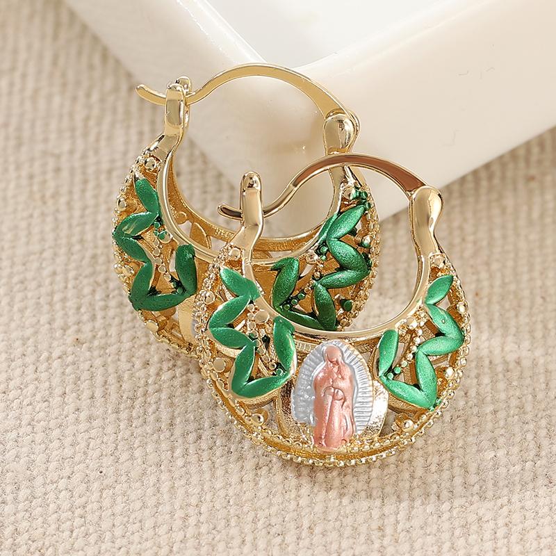 Vintage Creative Hand Carved Hollow Golden Plated Hoop Earrings for Women Bohemian Style  Banquet Festival Jewelry Crafts