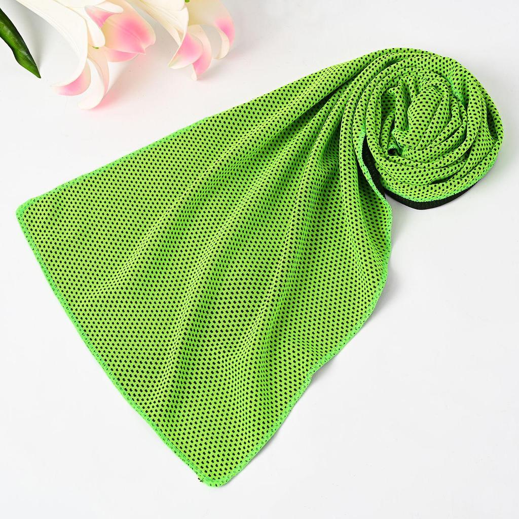 Serviette de Sport Rafraîchissante en Soie Glacée - Séchage Rapide, Logo Personnalisable, Parfaite pour le Fitness au Printemps et en Été