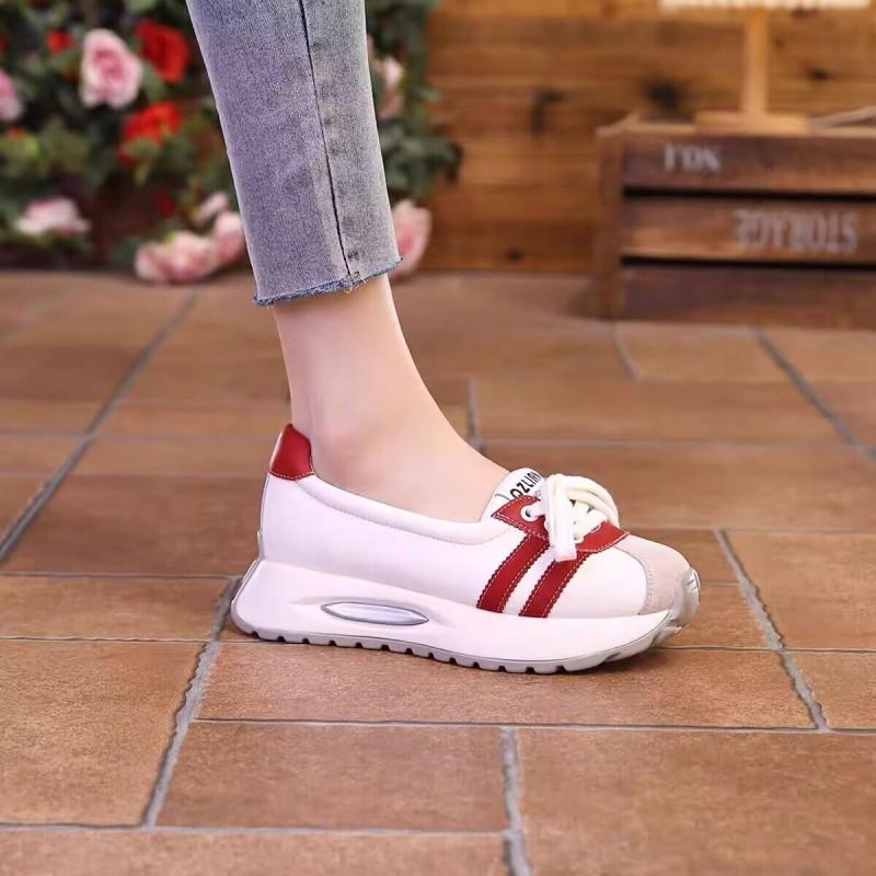 Модные однобортные туфли на мягкой подошве — фото 2