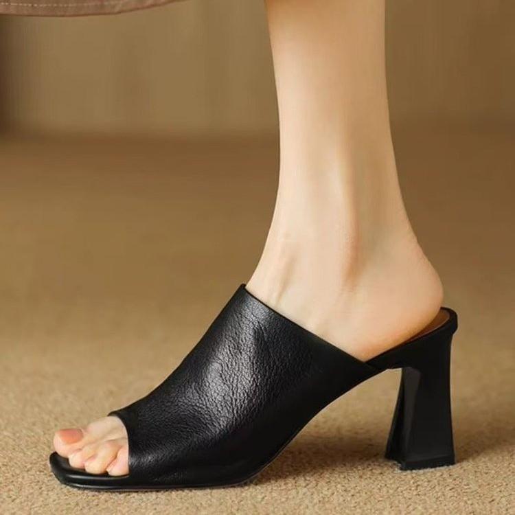 Retro one-word with short-heeled cool slippers 2025 spring new open-toed outer wear single shoes and high-heeled slippers women
