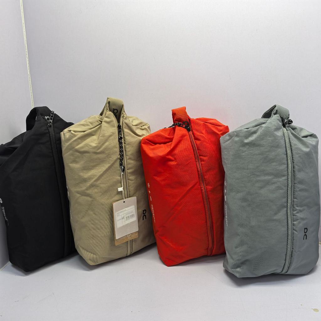 2026New toiletry bag, new chest bag, can be carried by hand Sports fitness outdoor lightweight niche crossbody bag