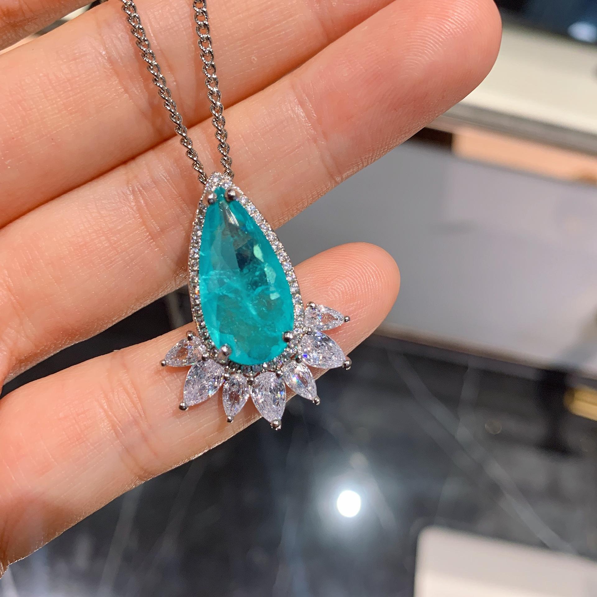 

Ювелирные изделия Популярный Симуляция Параиба Подвеска Серьги Набор ювелирных изделий