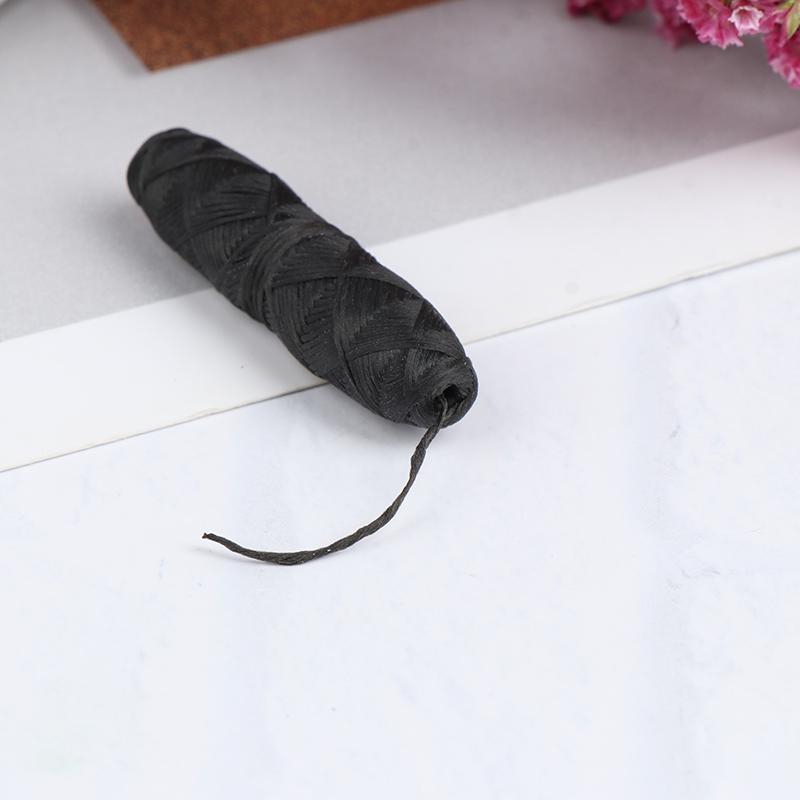 4 role 120 m biologicky odbouratelné zubní nitě bambusové uhlí Flossatural Silk pro péči o ústní dutinu