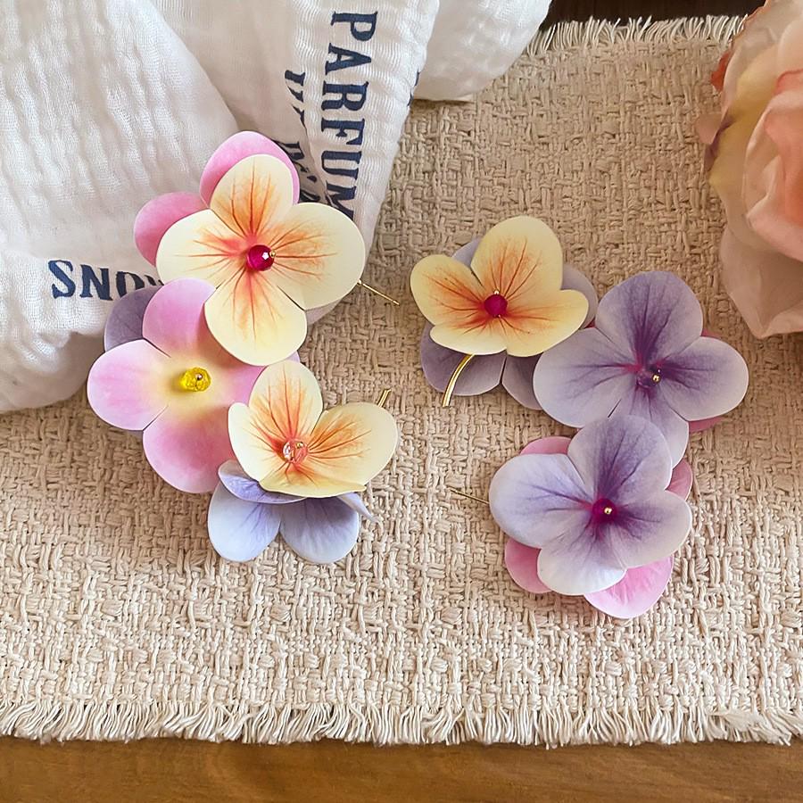 Silberne Nadel Strass Blume Quaste Brautohrringe, Vielseitige Ohrstecker für Damenmode.