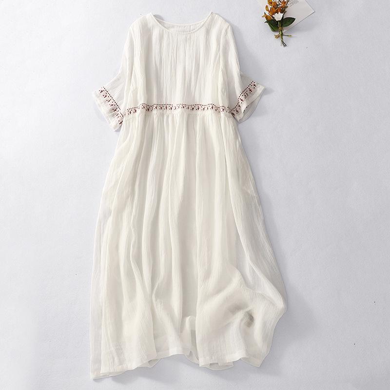 2025 Summer Women's Plus Size Ramie Embroidered Loose Retro Dress (Unlined)