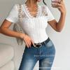 Tricou Tricotat cu Mânecă Scurtă și Dantelă Albă Ajour cu Decolteu în V
