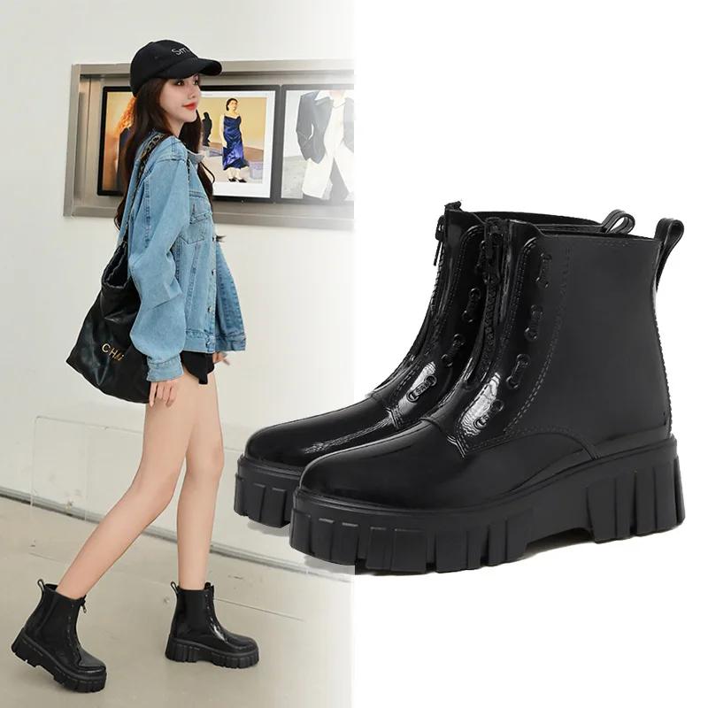 Fashion Women Thick Soled Rain Boots Non-Slip Fashion Outdoor Wear-resistant Rubber Waterproof Shoes Women Jelly Soft Soled Rain Boots