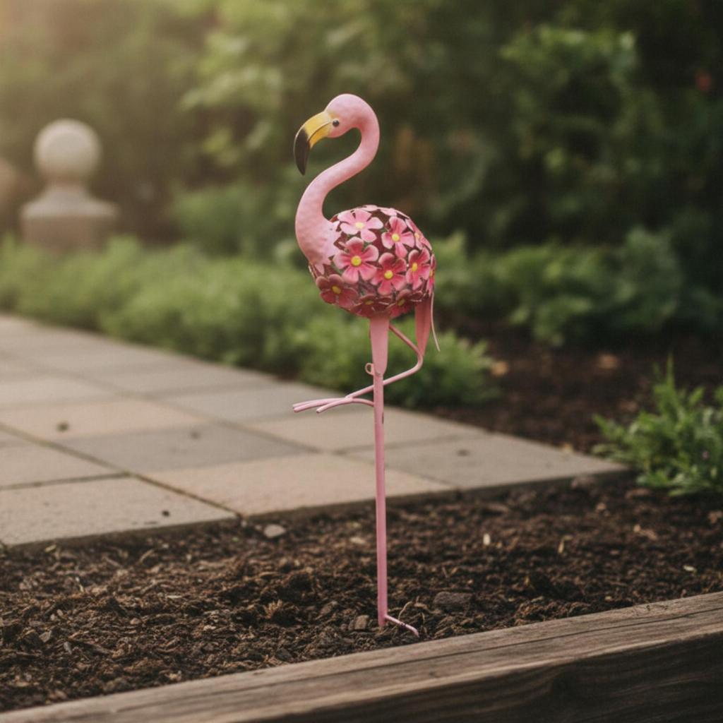 Flamingo Garden Statue Outdoor Metal Weather-Resistant Elegant