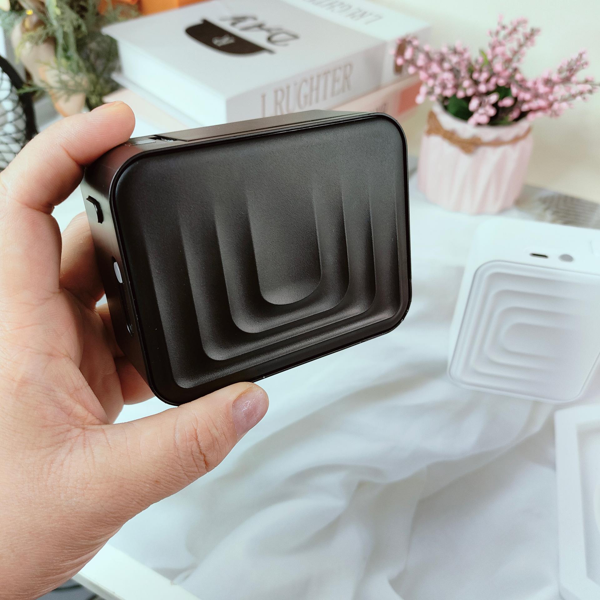 

Portable Mini Thermal Label Printer for Home Use