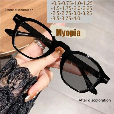 Square Frame Myopia Glass Photosensitive Color Change And Anti-blue Light Retro Literary Fresh Fashionable Myopia Glasses 6133