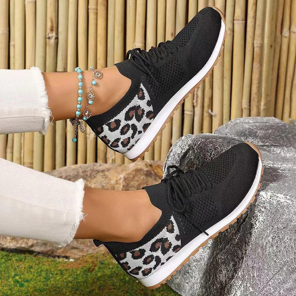 Women's Plus Size Breathable Sports Shoes Flyknit Mesh Casual Single Shoe Solid Color Front Lace Up Slope Heel Sneaker 35-43