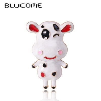 Fashion Personality Alloy Dripping Oil Cute Calf Brooch Zodiac Year of The Ox All-match Clothing Accessories Pin