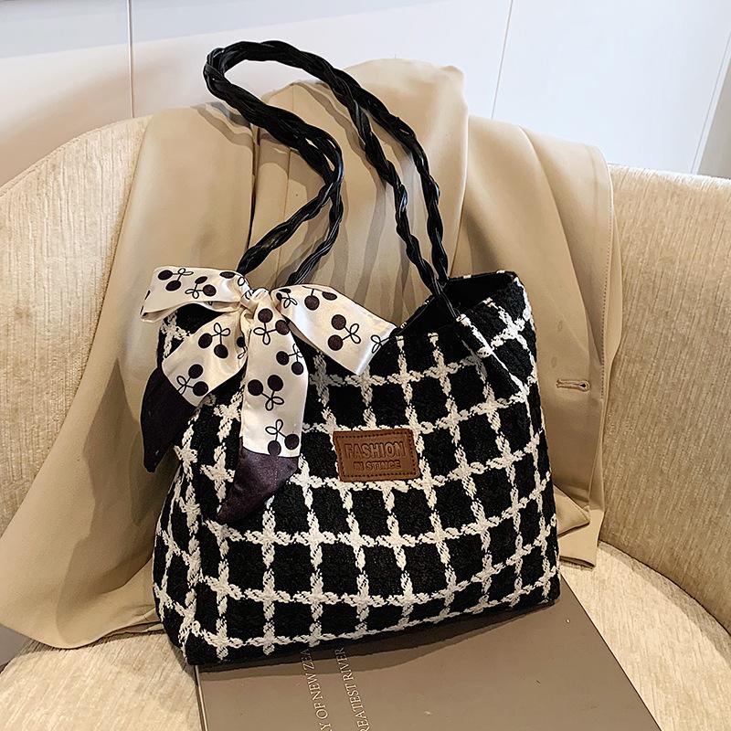 Large Capacity Bag for Women New Fashion Commuter Tote Bag for Women Ins College Students' Class Shoulder Bag for Women