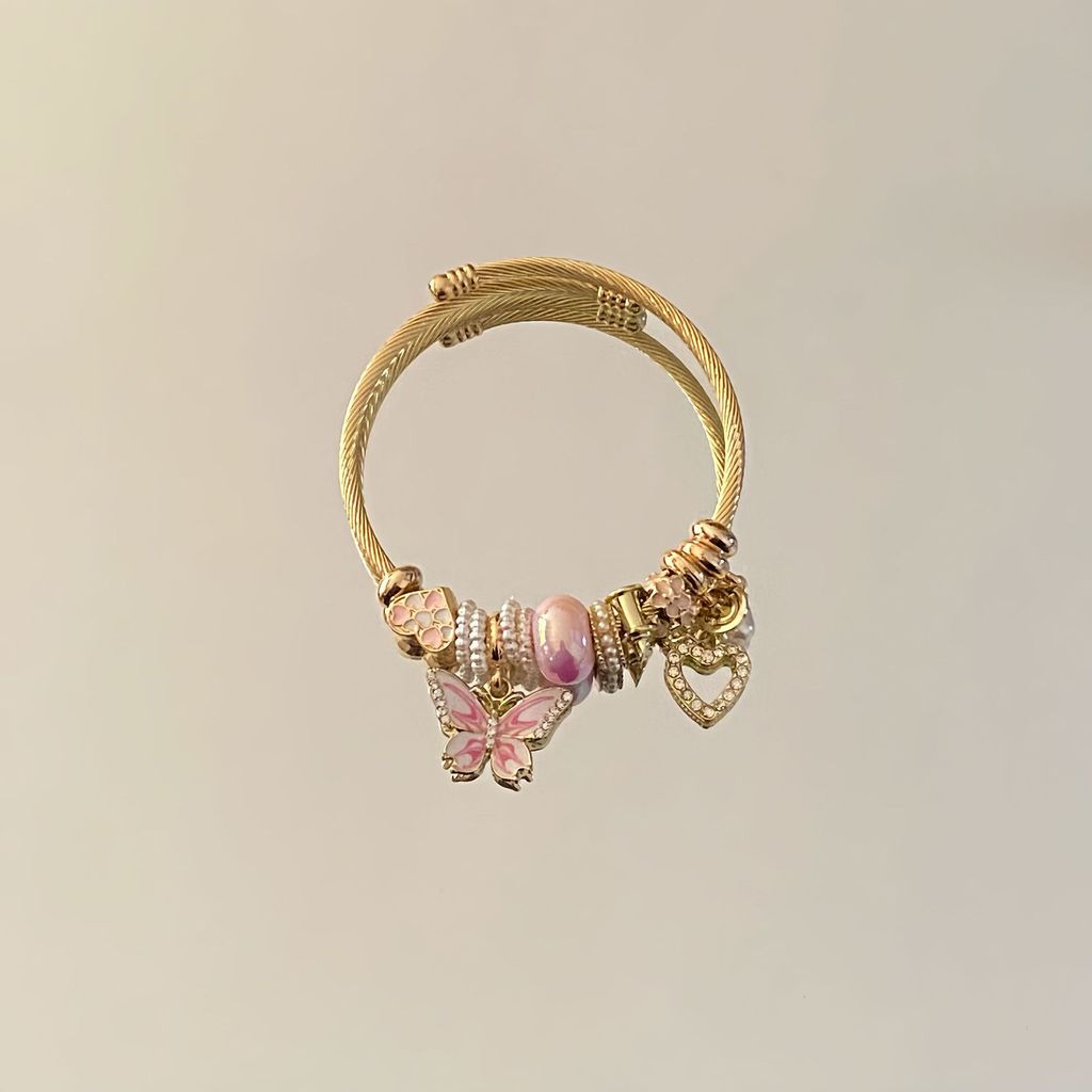 Butterfly Heart Pendant Bracelet With Rhinestones For Women And Gift Giving