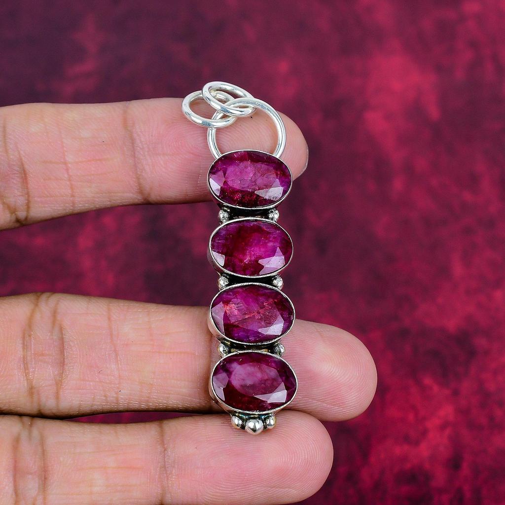 Ruby anheng edelstenssmykker, 925 solid sterlingsølv håndlaget anheng, smykker i siste design