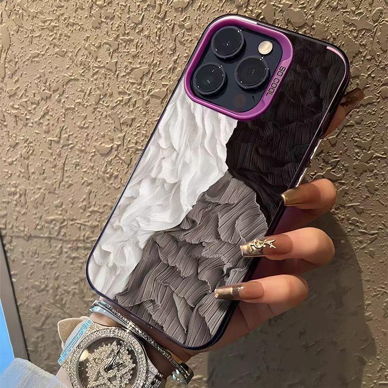 Dreifarbige, plissierte iPhone 17 Hülle: Stilvolle Schutzhülle für Apple 16 Pro Max, 15 Pro und 13/14, beliebt in Japan und Südkorea