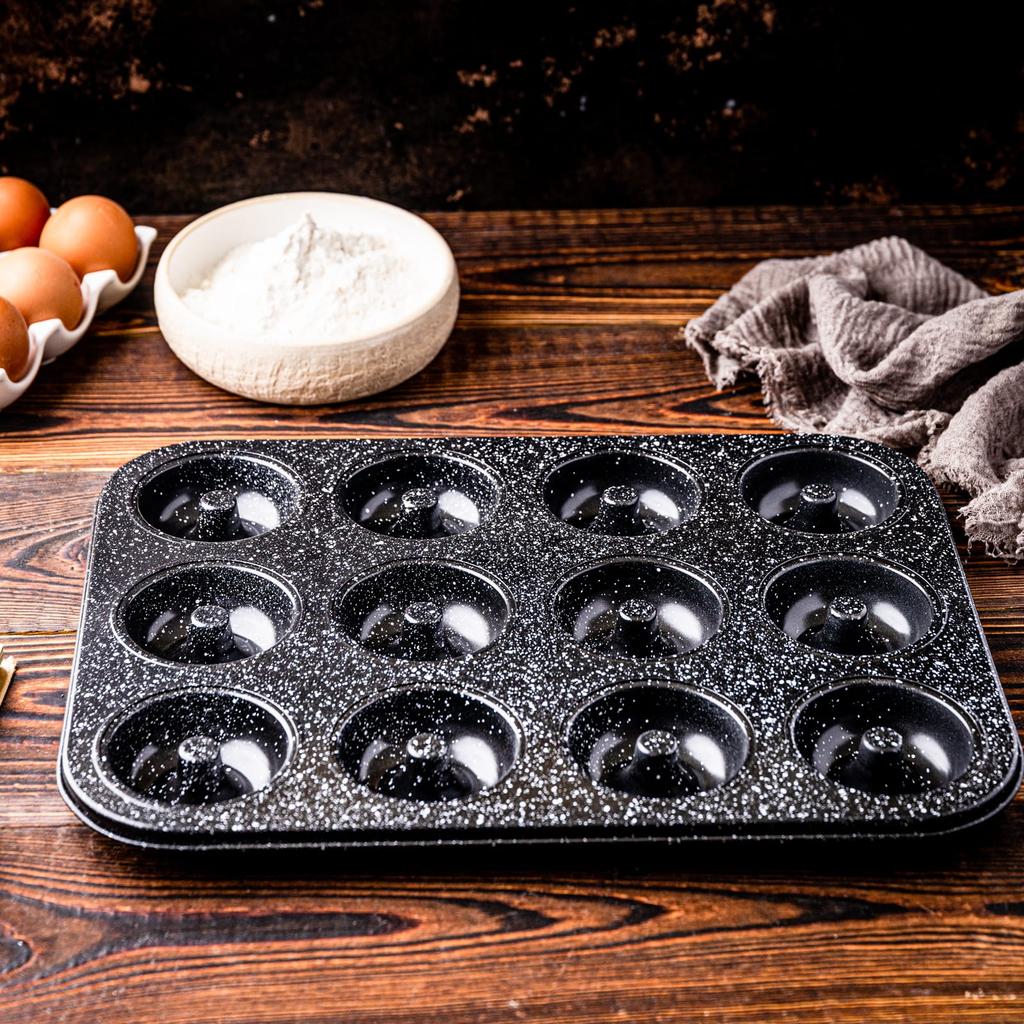 Forma do pieczenia 12 muffinów babeczek z powłoką nieprzywieralną KLAUSBERG KB-7841