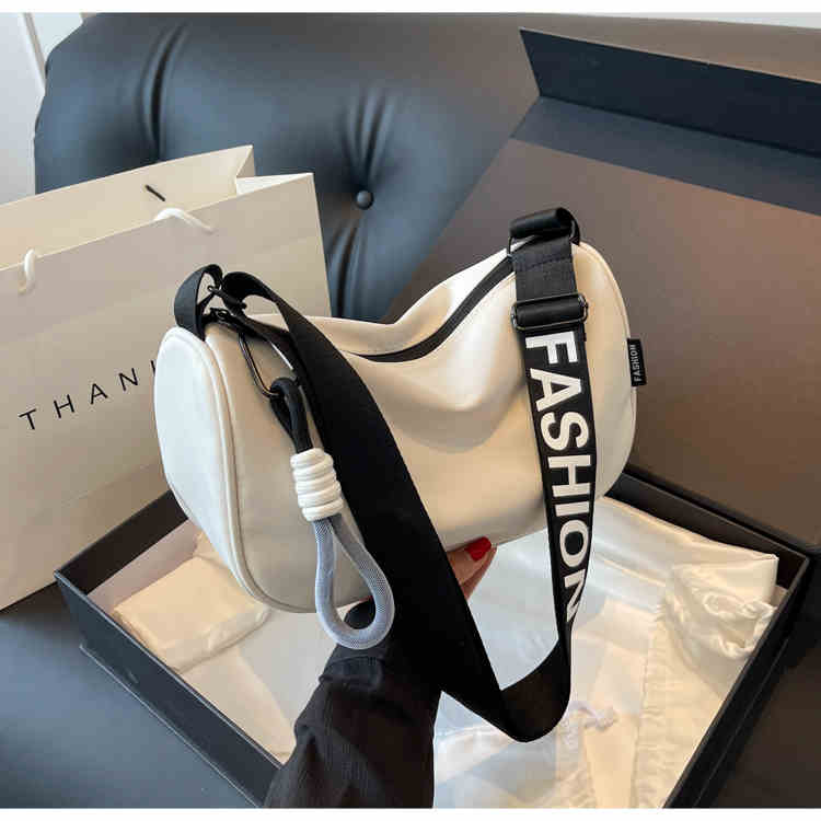 Lässige Crossbody-Tasche Damen Große Kapazität Vielseitig Sport-Handtasche 2026 Neu Herren Breiter Schultergurt Tägliche Single-Shoulder-Taschen