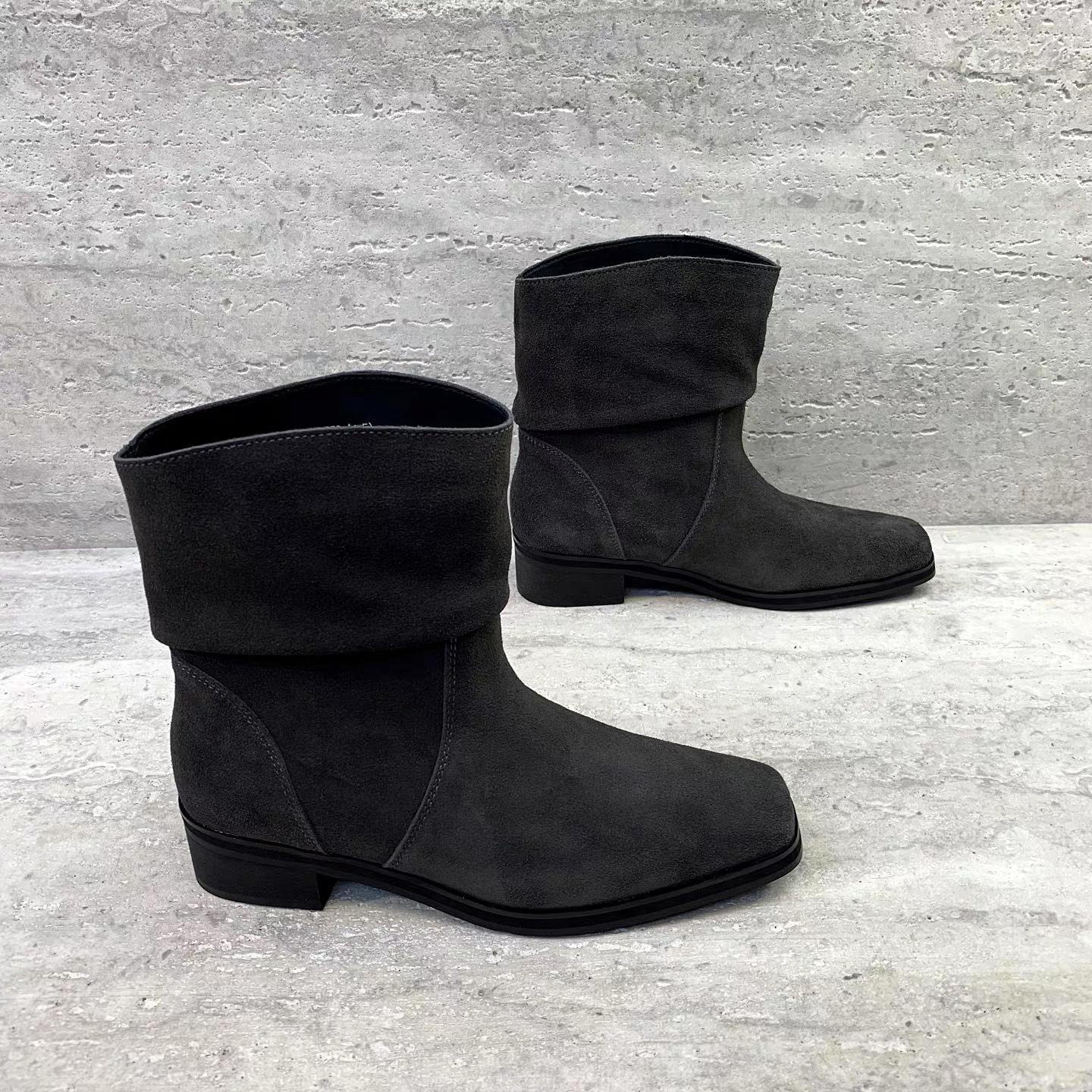 

Sheepskin version~ retro suede square head thick heel stacked boots short boots cowboy boots women s 2025 new versatile Martin boots 40 хакі